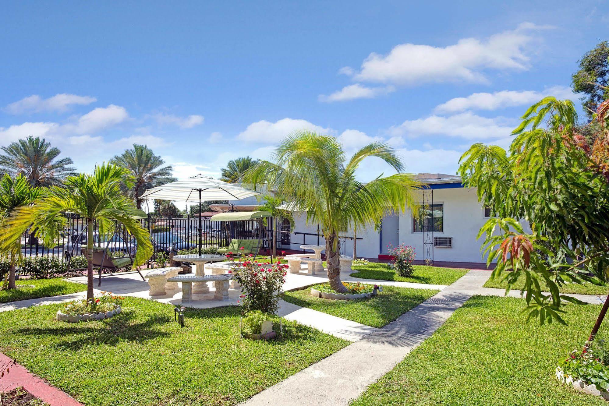 Sun And Surf Inn North Miami Buitenkant foto